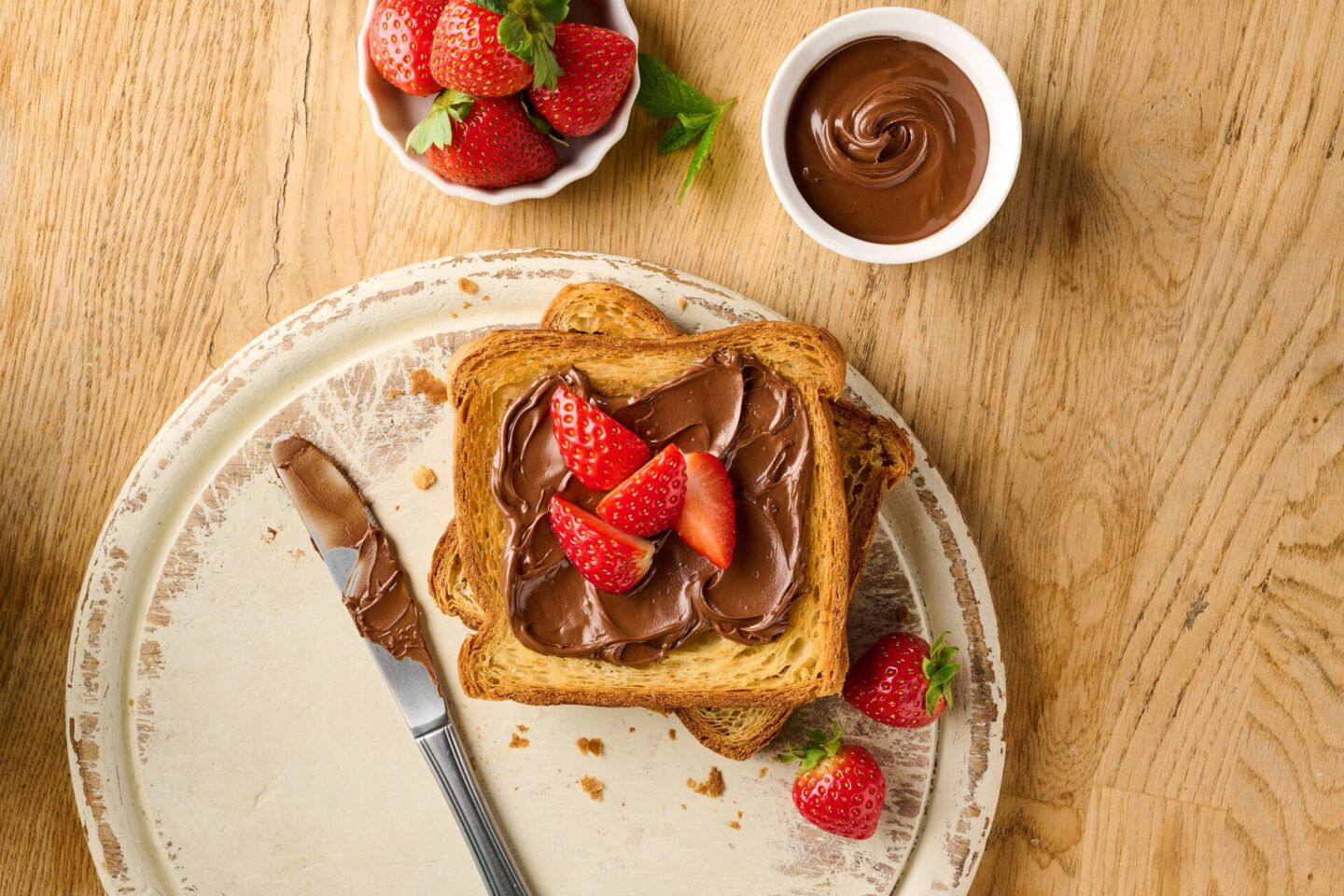 Croissant Loaf Slice Toast with Nuttela